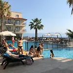 Otel Neopol 3*