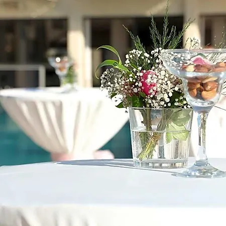 Hotell Neopol Kusadası